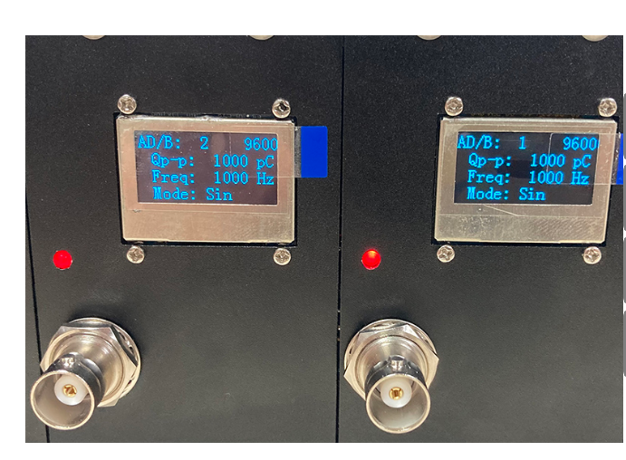 CHA10X-6 multi-channel reference charge signal generator - Image 2